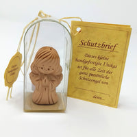 Schutzengel kniend