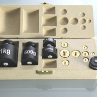 Gewichtssatz 2 kg in der Box (resyceltem Holz, Re-Wood®)