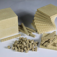Dienes Grundsortiment Würfel 121 teilig Re-Wood®