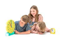 Lernuhr mit Standfuss 27 cm
